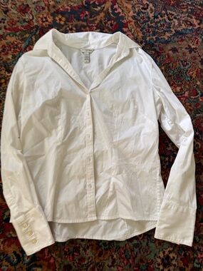 Banana Republic White Button-Up Shirt